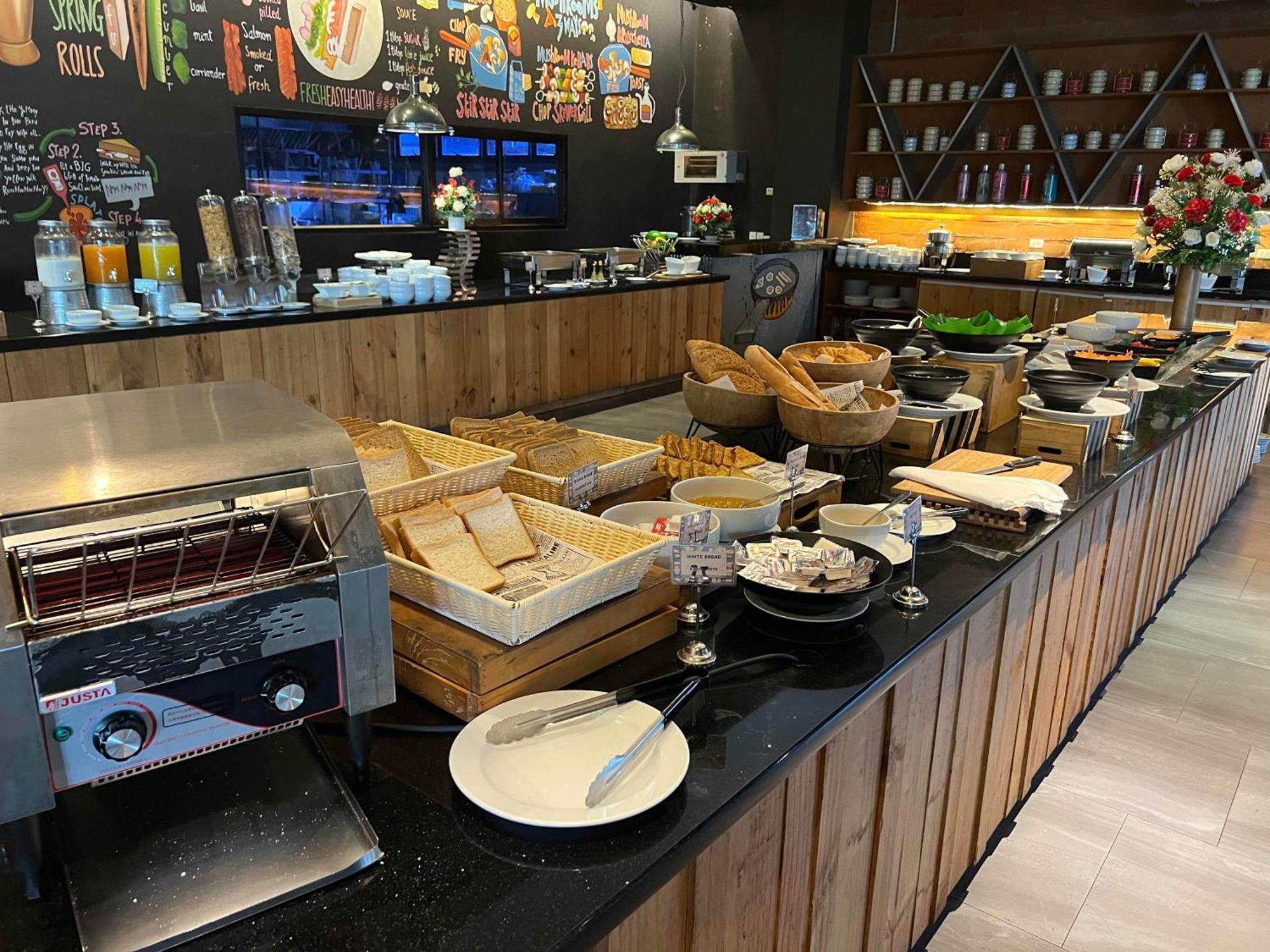 Dara Hotel - Sha Plus Phuket Eksteriør bilde